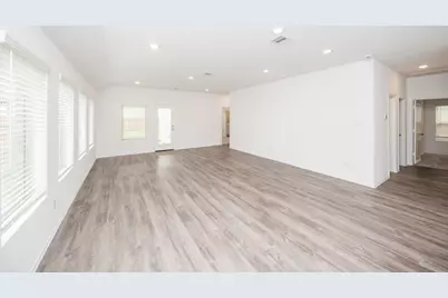 7406 Bartoncliff Drive, Katy, TX 77493 - Photo 12