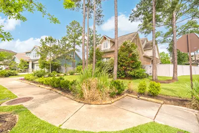 27 Hedgedale Way, Spring, TX 77389 - Photo 4