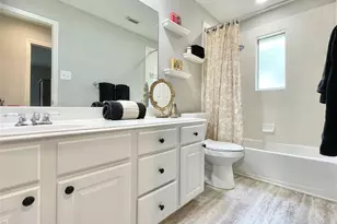 46 Flickering Sun Ct, The Woodlands, TX 77382 - Photo 28