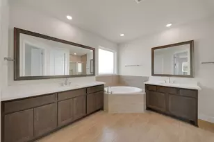 1665 Sherwood Glen Dr, Friendswood, TX 77546 - Photo 16