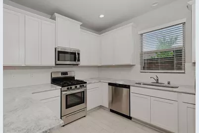 12303 Sterling Oak Drive, Houston, TX 77044 - Photo 8