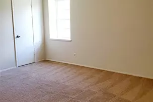 11806 Hillcroft Ave, Houston, TX 77035 - Photo 10