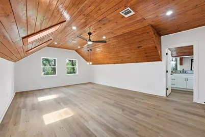 915 North Roberson St, Conroe, TX 77301 - Photo 22