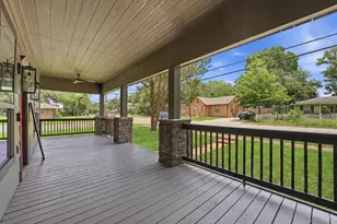 915 N Roberson St, Conroe, TX 77301 - Photo 1