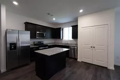 15357 Dapple Bluff Lane, Conroe, TX 77302 - Photo 4