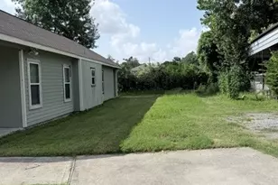 905 Prosper St, Houston, TX 77088 - Photo 2