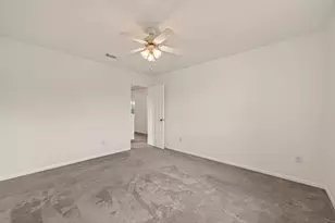 8711 Heron View St, Houston, TX 77064 - Photo 32