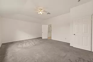 8711 Heron View St, Houston, TX 77064 - Photo 38