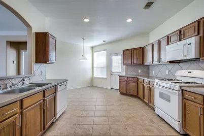 9907 Valance Way, Conroe, TX 77385 - Photo 16