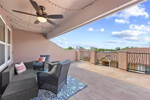26 W Oaks Dr, Houston, TX 77058 - Photo 24