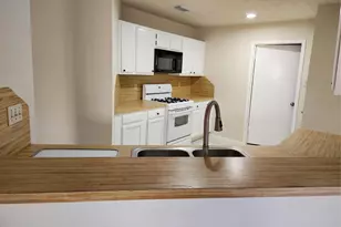 3036 Walnut Springs Dr, Katy, TX 77449 - Photo 2