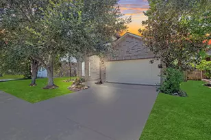 4315 Countrycrossing Dr, Spring, TX 77388 - Photo 2