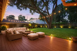 5426 Windswept Ln, Houston, TX 77056 - Photo 8