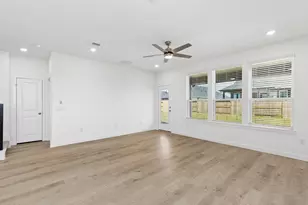 414 Ruby Frd Dr, Cove, TX 77523 - Photo 10