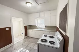 17119 Hwy 35, Pearland, TX 77581 - Photo 16