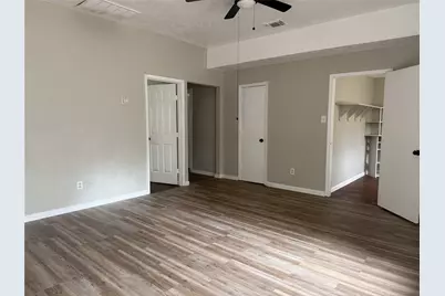 7 Peace Pipe Trail, Conroe, TX 77316 - Photo 4