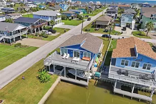 22102 Zapata Dr, Galveston, TX 77554 - Photo 26