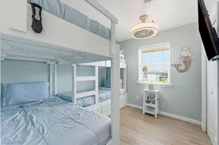 22102 Zapata Dr, Galveston, TX 77554 - Photo 14