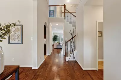 27 E Wolf Cabin Circle, Spring, TX 77389 - Photo 8