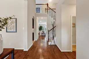 27 E Wolf Cabin Cir, Spring, TX 77389 - Photo 8
