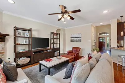 27 E Wolf Cabin Circle, Spring, TX 77389 - Photo 20