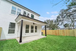 6425 Anderson Rd, Houston, TX 77085 - Photo 36