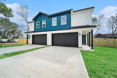 6425 Anderson Road #B, Houston, TX 77085 - Photo 2