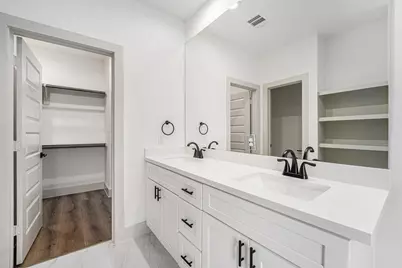 6425 Anderson Road #B, Houston, TX 77085 - Photo 30