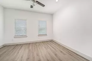 6425 Anderson Rd, Houston, TX 77085 - Photo 24