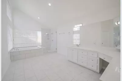 1419 Chestnut Ridge Road, Houston, TX 77339 - Photo 18