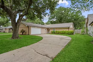 5123 Crystal Bay Dr, Houston, TX 77084 - Photo 2