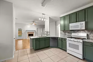 34 Drifting Shadows Cir, The Woodlands, TX 77385 - Photo 22