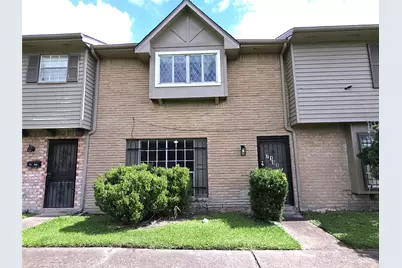 7118 Crownwest Street #7118, Houston, TX 77072 - Photo 1