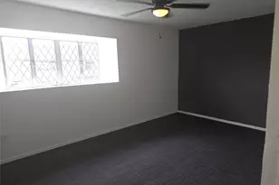 7118 Crownwest St, Houston, TX 77072 - Photo 26
