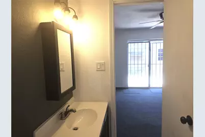 7118 Crownwest Street #7118, Houston, TX 77072 - Photo 22