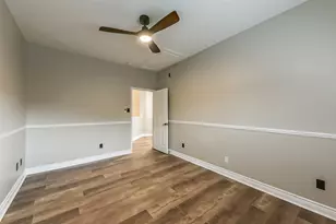 12918 Redbud Shores Ln, Houston, TX 77044 - Photo 42