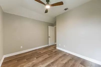 12918 Redbud Shores Lane, Houston, TX 77044 - Photo 40