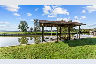 10 Shady Oaks Drive, Huntsville, TX 77320 - Photo 8