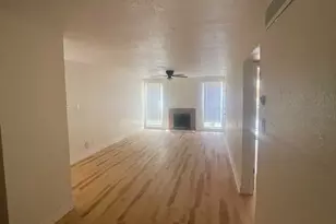 10211 Sugar Branch Dr, Houston, TX 77036 - Photo 2