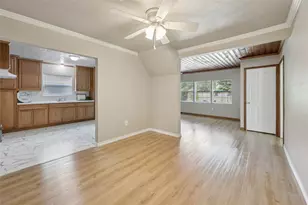 4555 Hartel St, Beaumont, TX 77705 - Photo 8