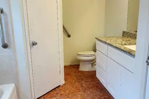 446 Capehill Dr, Houston, TX 77598 - Photo 18