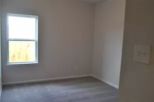 13223 Hayden Peak Dr, Iowa Colony, TX 77583 - Photo 16