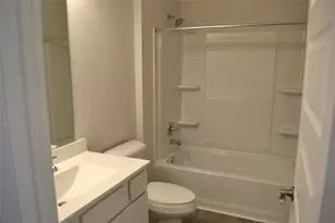 13223 Hayden Peak Dr, Iowa Colony, TX 77583 - Photo 12
