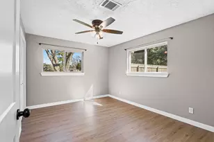 44271 Hwy 105, Batson, TX 77519 - Photo 26