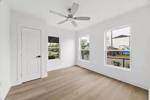 817 E 32nd St, Houston, TX 77022 - Photo 10
