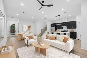 961 Highland Lgt Ln, Houston, TX 77091 - Photo 2