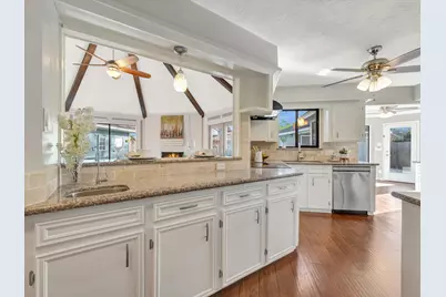 15806 Larkfield Drive, Houston, TX 77059 - Photo 14