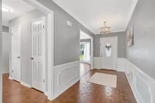 15806 Larkfield Dr, Houston, TX 77059 - Photo 6