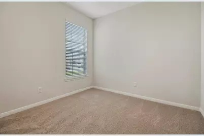 15858 Berry Hill Drive, Conroe, TX 77303 - Photo 14