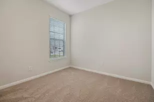 15858 Berry Hl Dr, Conroe, TX 77303 - Photo 14